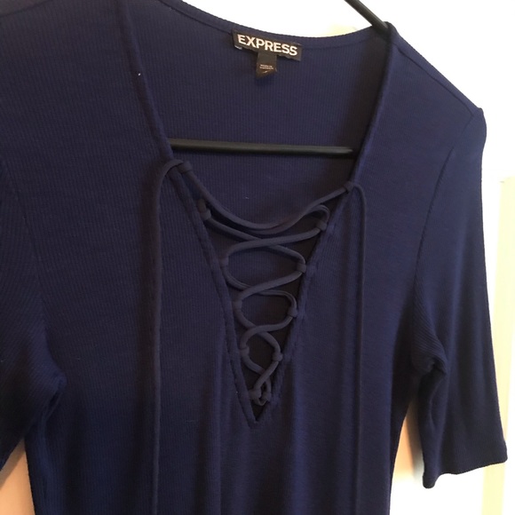 V Neck tie up shirt - Picture 2 of 6